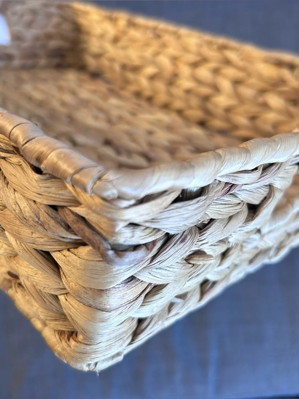 NTW HARRY & DAVID Sturdy Water Hyacinth Woven Storage Tray Basket #0701261